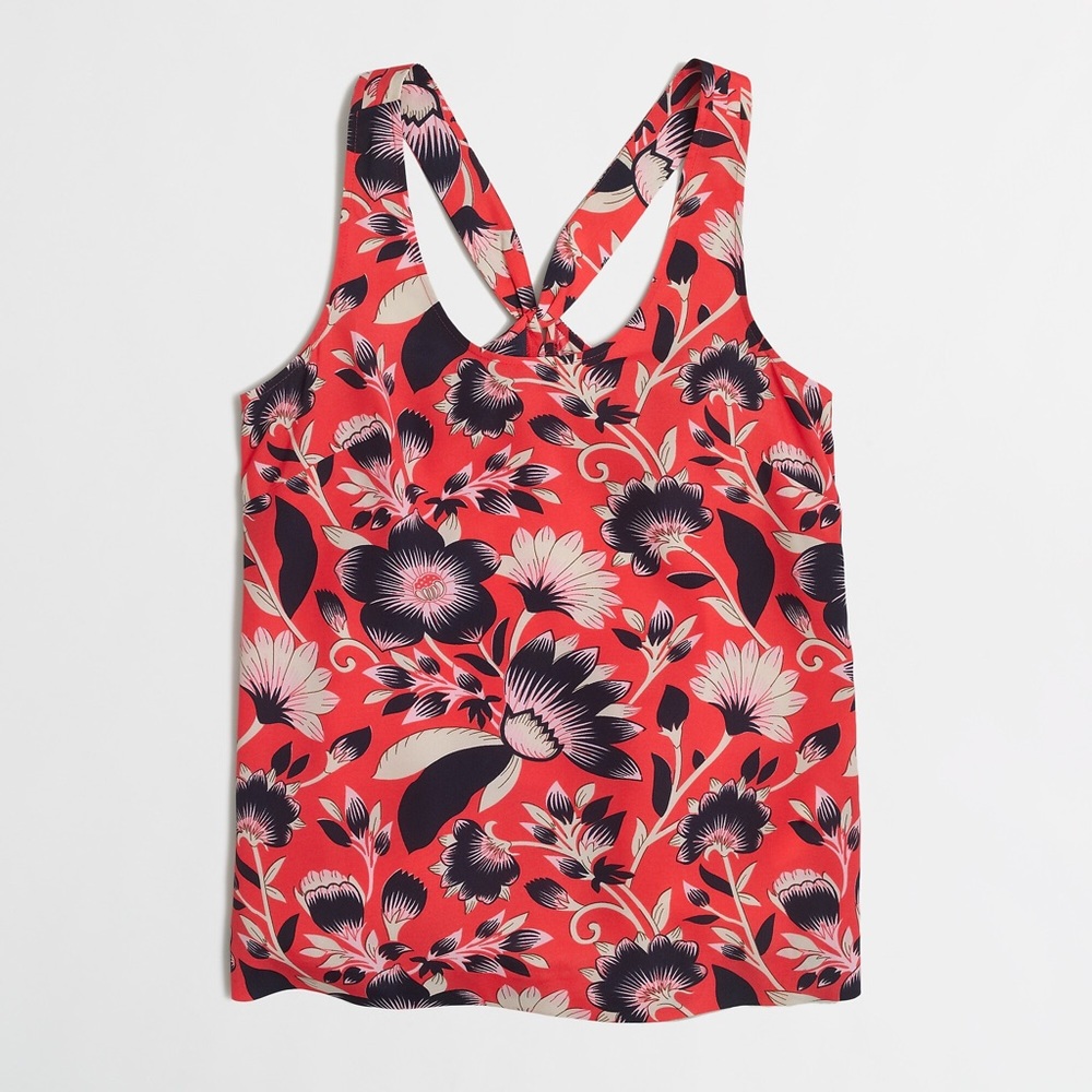 Twisted back tank